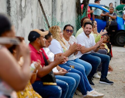 Propone Renán Sánchez Tajonar que Bacalar decida futuro de la laguna