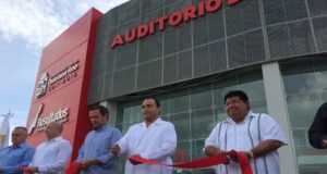 Jaguar Negro | El pus que destila el Auditorio del Bienestar de Quintana Roo