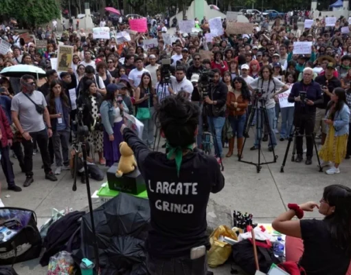 Opinión | Discursos de odio en la marcha contra la gentrificación en la Ciudad de México | Y la vida siguió… | Hugo Alday Nieto