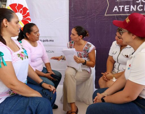 Ana Paty Peralta escucha y resuelve gestiones ciudadanas en Cancún
