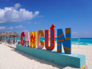 Caen remesas y aumentan deportaciones de mexicanos; eligen a Quintana Roo para vivir