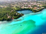 Otorga Semarnat dos predios al municipio de Bacalar para playa pública