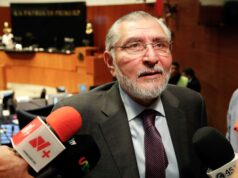 Reparten notarías, reparten contratos: Todos los amigos de Adán Augusto y él ganaron
