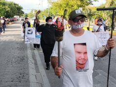 Marcha colectivo en Cancún por víctimas de masacre del 2 de octubre