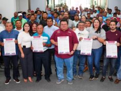 Chacón presenta programa social de apoyo a pescadores de Cozumel