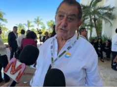Chapur culpa a gobernantes de que desaparezcan playas por sargazo en QRoo