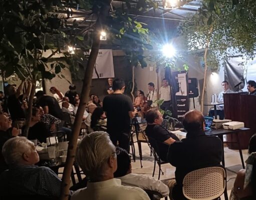 Presentan en Chetumal el libro “(Des)encuentros», de Jorge Manríquez Centeno