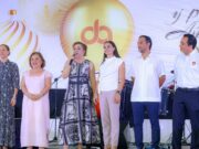 Reconoce Ana Paty Peralta a trabajadores sindicalizados