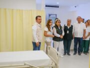 Mara Lezama recorrió, supervisó y agradeció a Alejandro Svarch la ampliación del Centro de Salud de Holbox