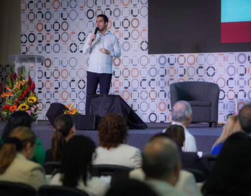 Anuncia Gino Segura reforma integral a la Ley General de Turismo