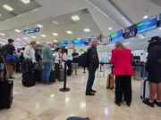 Canceladas, 32 operaciones en el aeropuerto de Cancún, por tormentas invernales