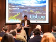 Participa gobierno de Cozumel en ponencia isla azul, en el marco de la FITUR 2026